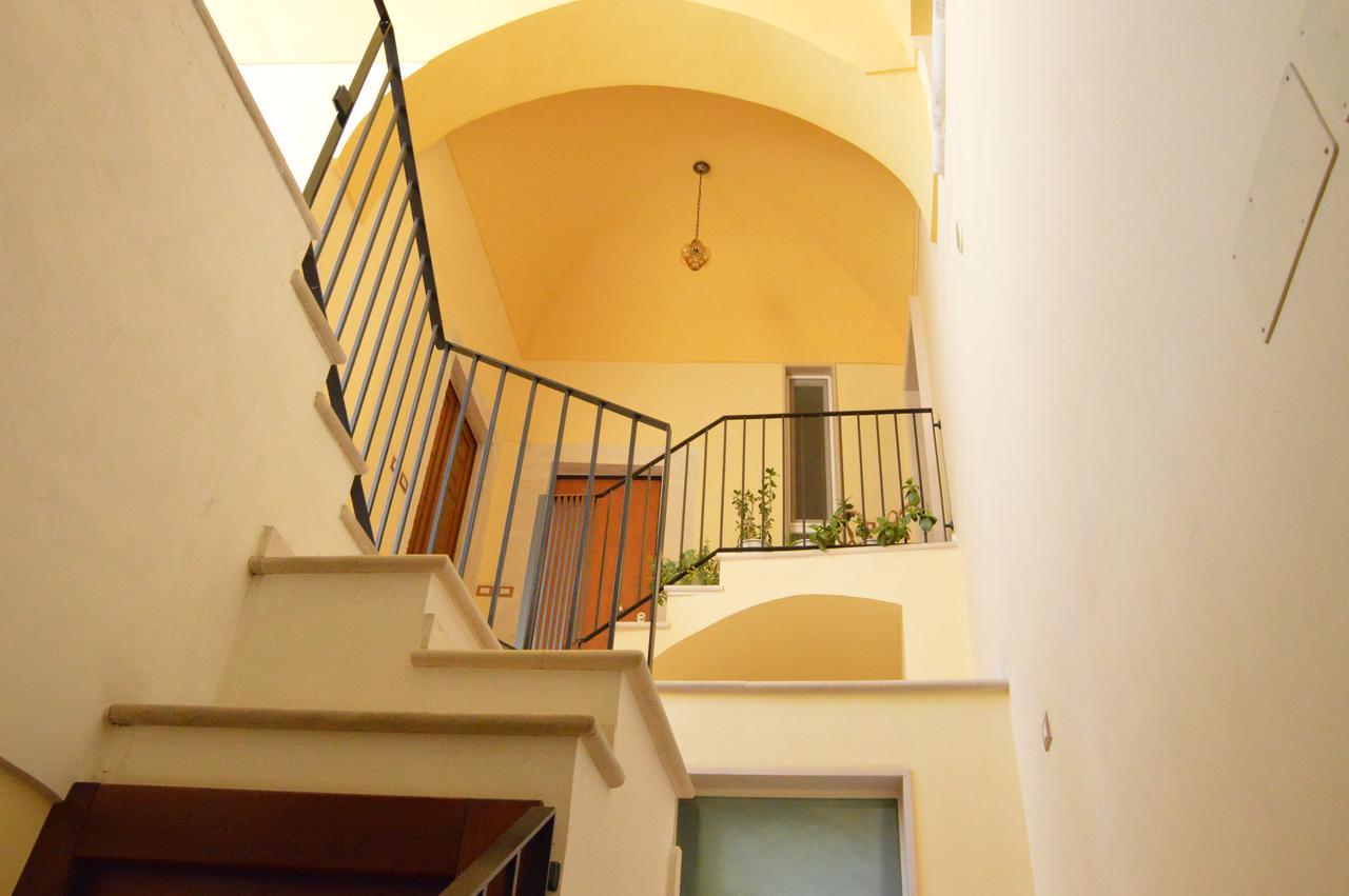 B&B Piazza Garibaldi Santeramo in Colle Eksteriør billede
