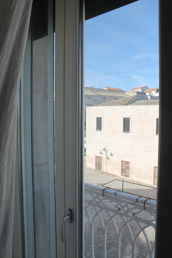 B&B Piazza Garibaldi Santeramo in Colle Eksteriør billede